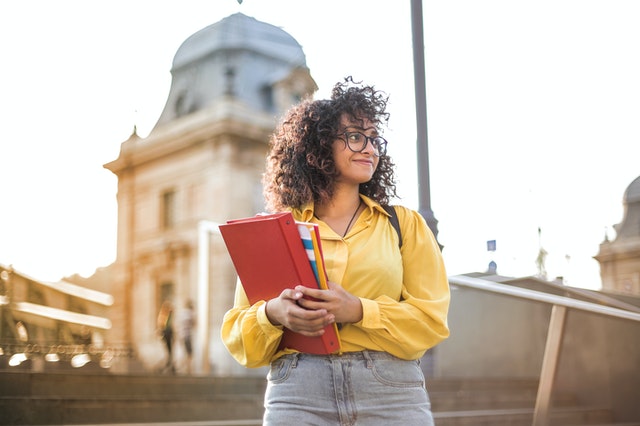 Tips kuliah sambil kerja dan motivasinya